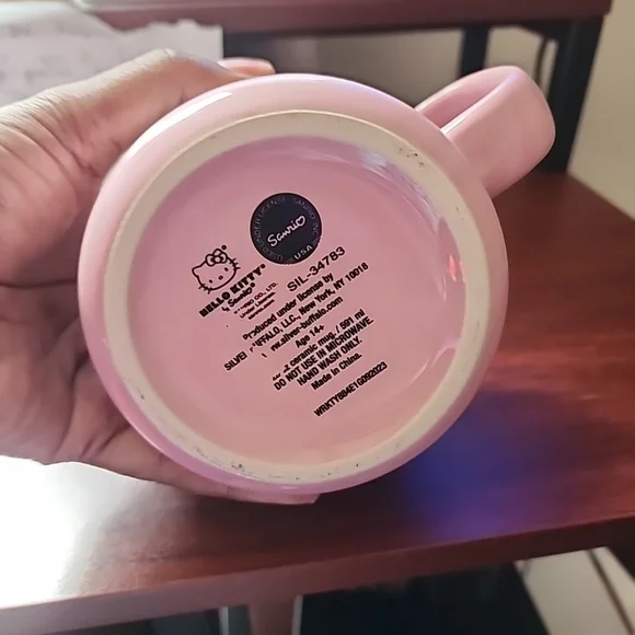 Hello KITTY MUG - Picture 4 of 4